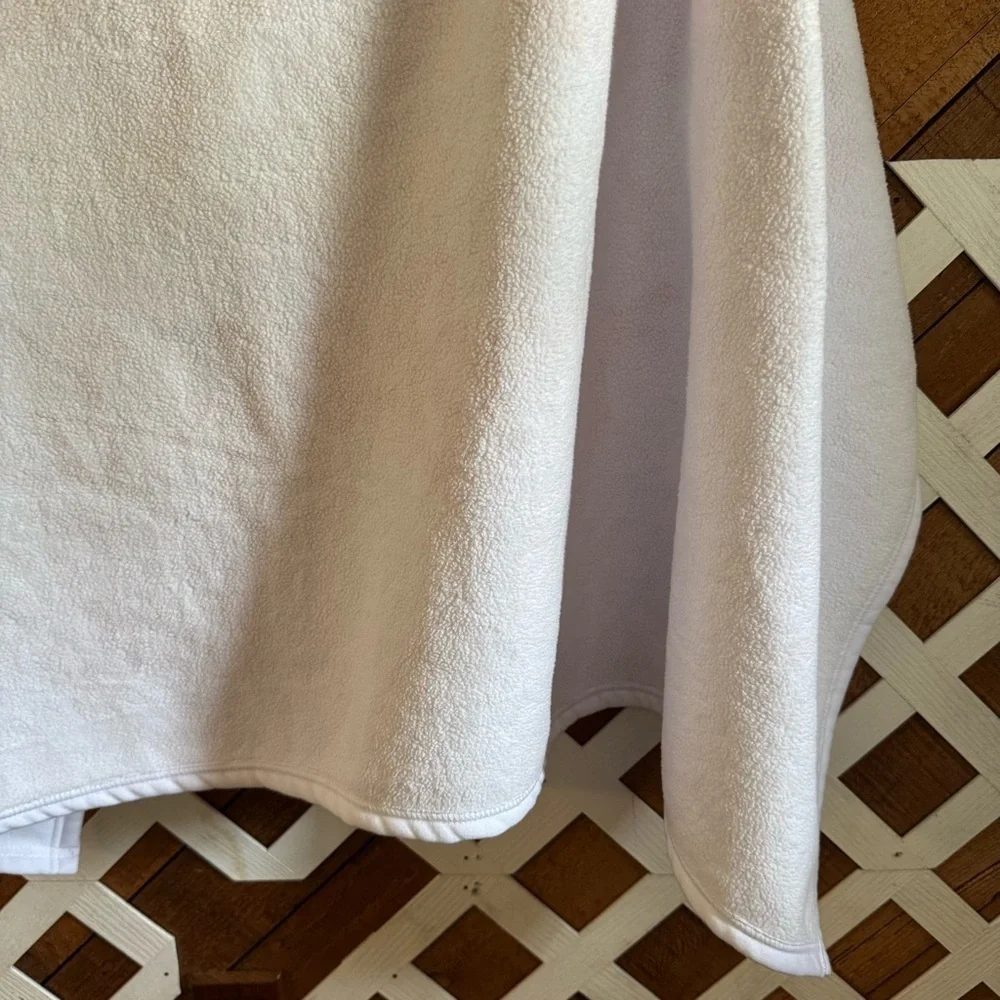 Chik-Fil-A Nugget Sauce 50x60 white and red throw blanket